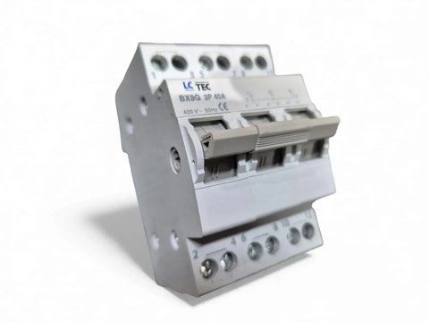 Перемикач введення резерву 1-0-2 LC TEC BX9G 3P 40A 159 фото