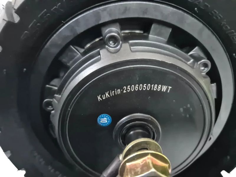 Заднее мотор-колесо в сборе для электросамоката Kugoo / KuKirin G2 Master 2024 257 фото