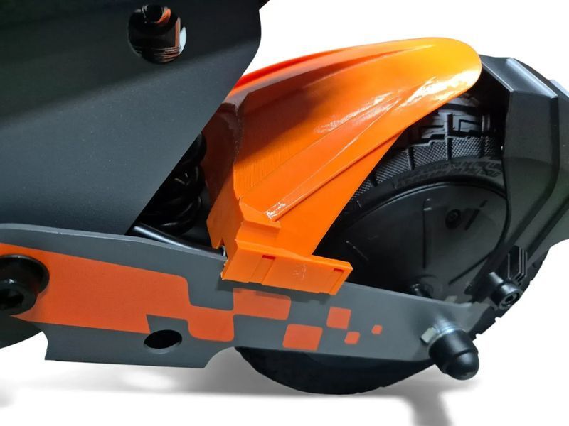 Крило (бризговик) задній для електросамоката Kugoo / KuKirin G2 2025 &mdash; помаранчевий 514 фото